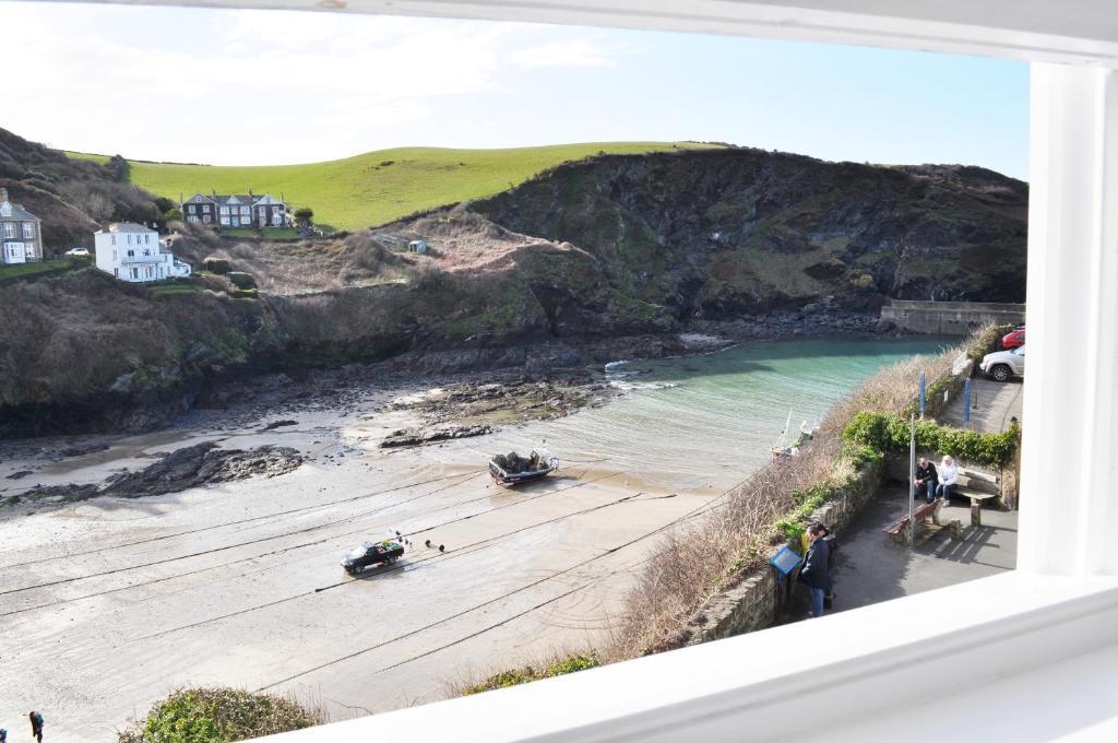 The Gallery Port Isaac Quarto foto